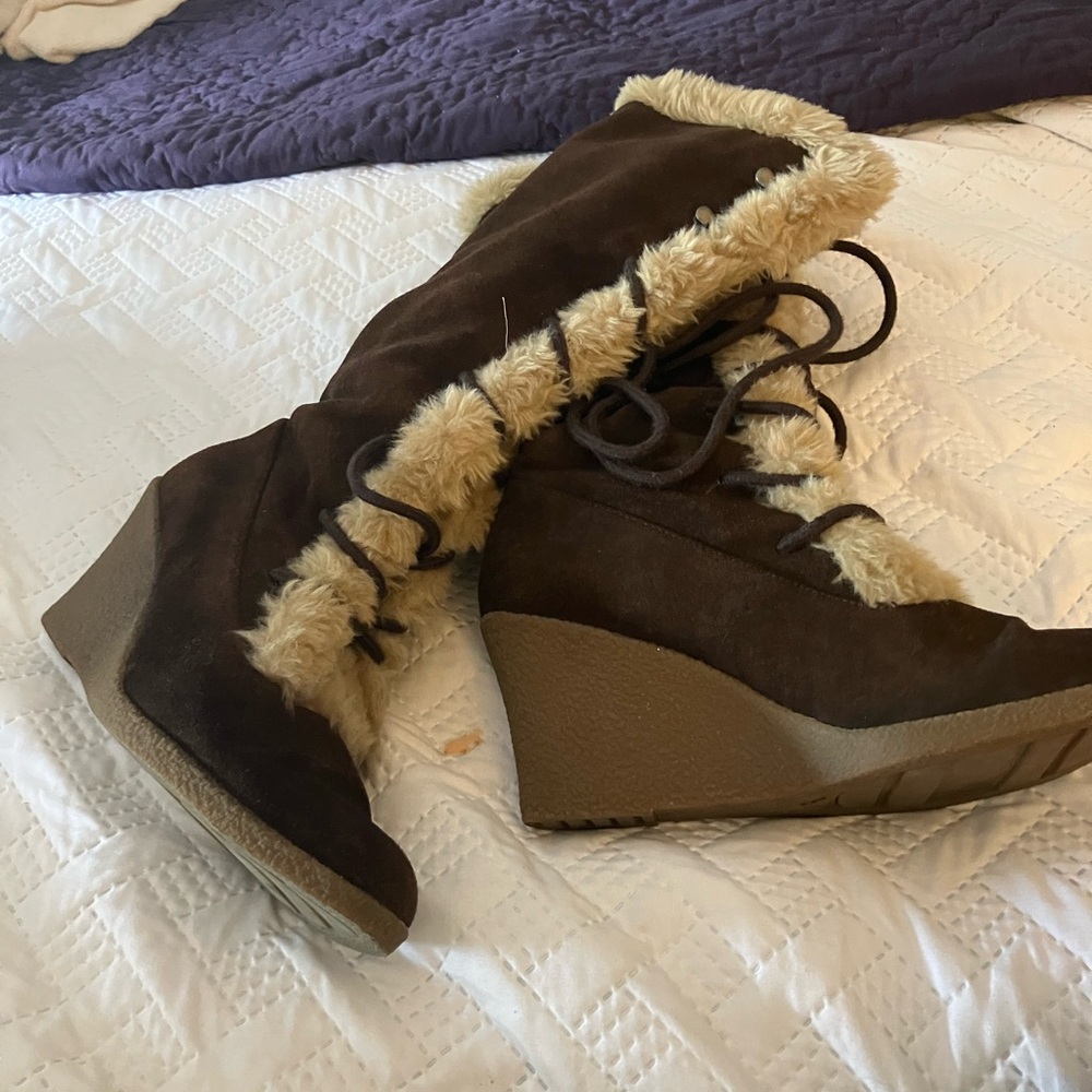 Nine West dark brown suede and fur tie up boots.